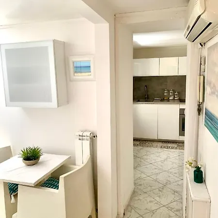 Casa Del Corso 3* אסראלה