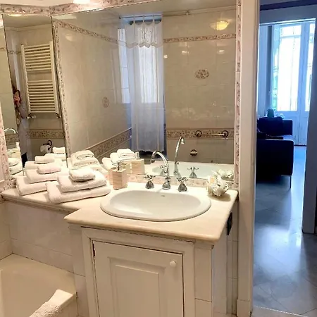 Casa Del Corso בית הארחה