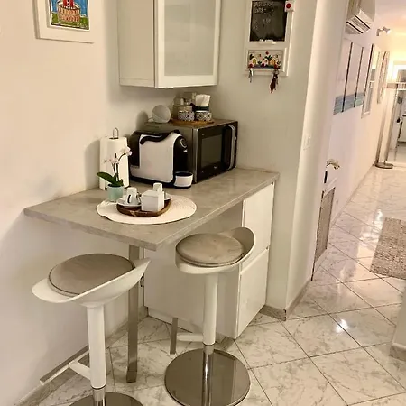 Casa Del Corso בית הארחה אסראלה