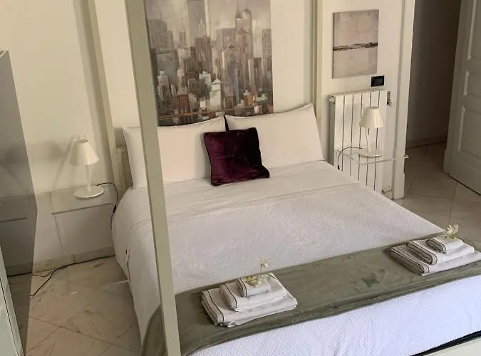 게스트하우스 Casa Del Corso 4*